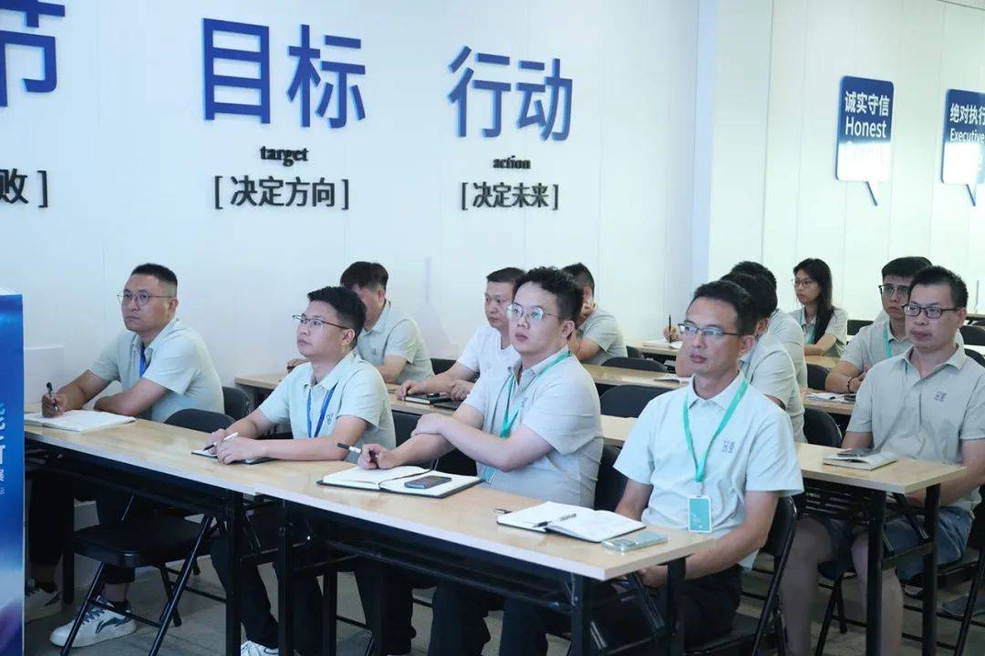 充電賦能:品鑒燕窩工廠開展專題培訓(xùn)激發(fā)企業(yè)力量!