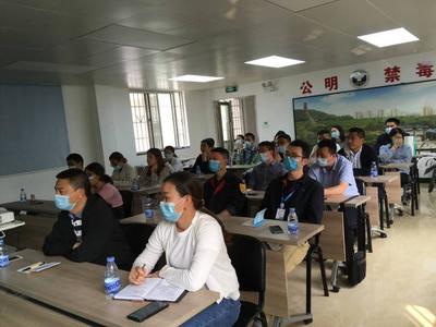 以防為先強化安全意識!公明開展易制毒企業(yè)禁毒知識培訓(xùn)